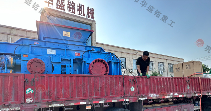 星空注册厂家的对辊制砂机怎么样？市场价一台多少钱？